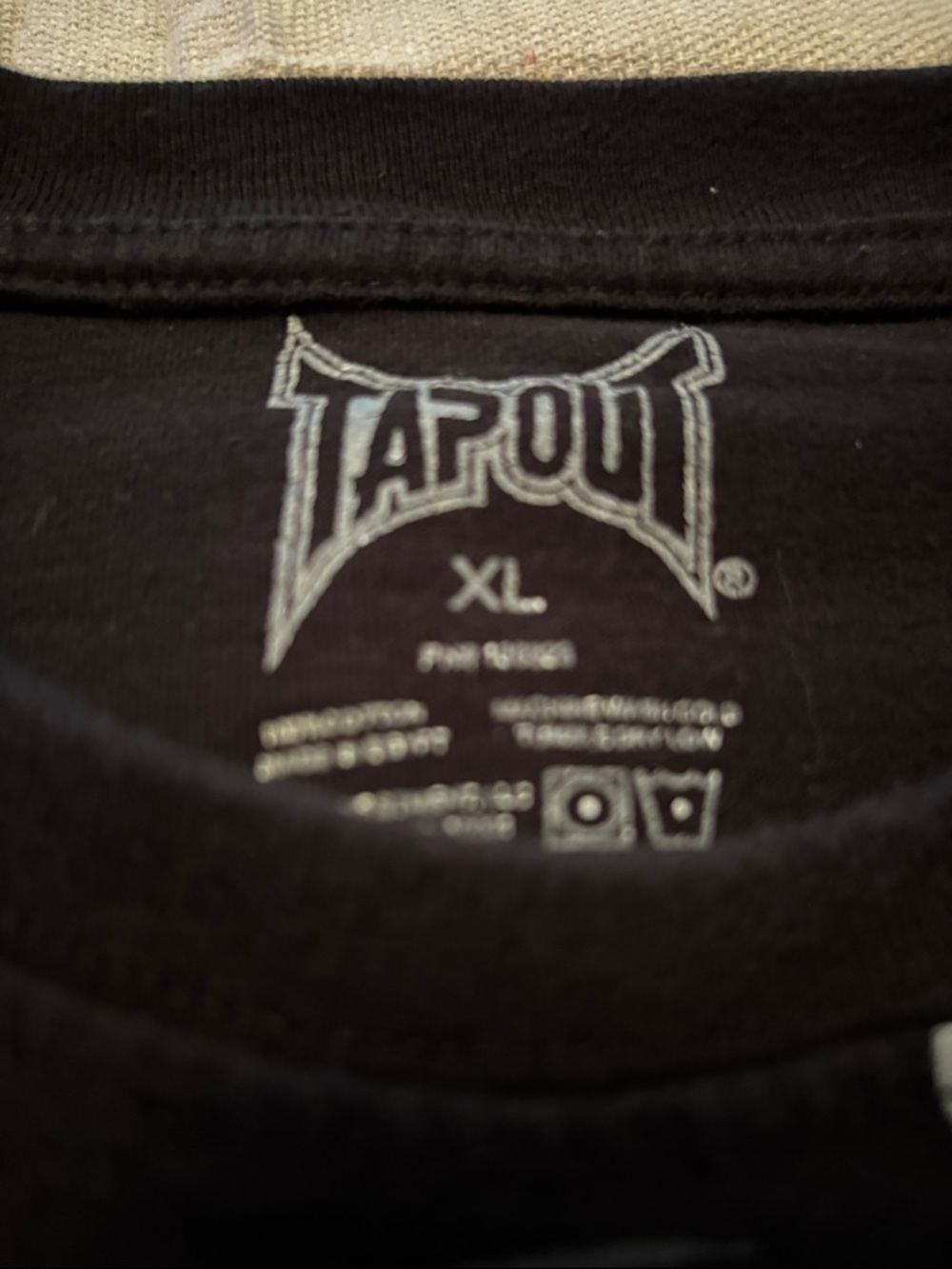 Tapout Black Long-Sleeve Tribal Graphic Tee with Silver Design XL - Picture 3 of 7